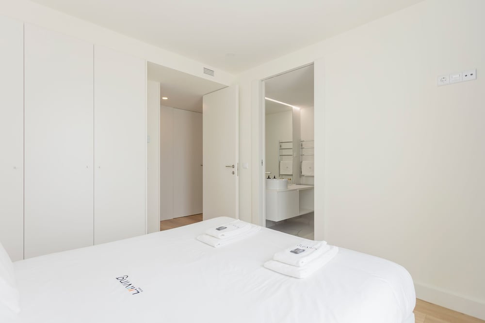 Liiiving - Factory Pearl Apartment