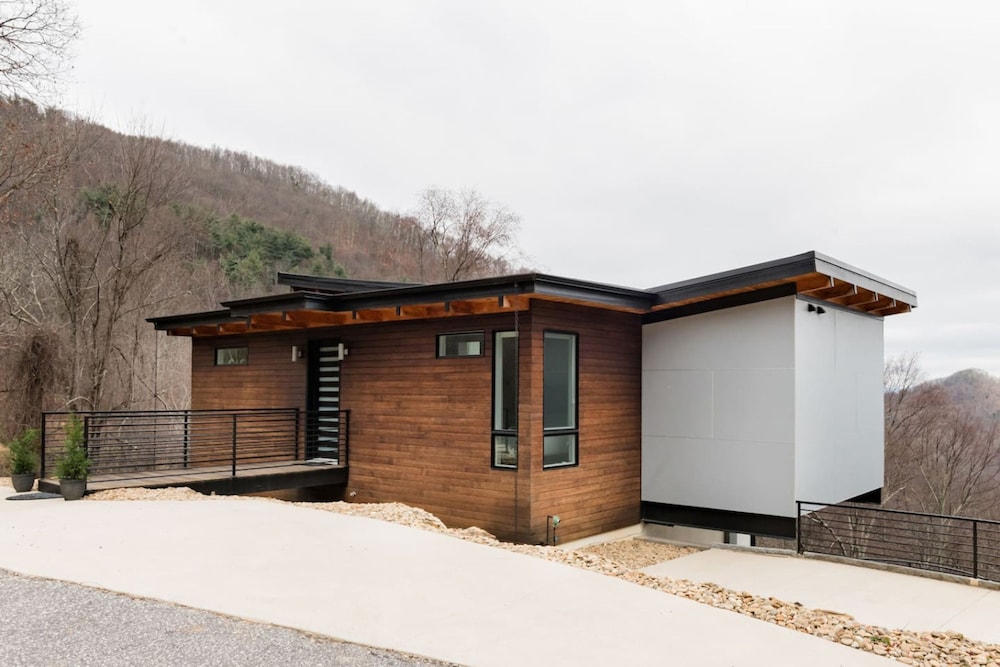 Luxury Retreat in the Clouds Jaw-dropping Views