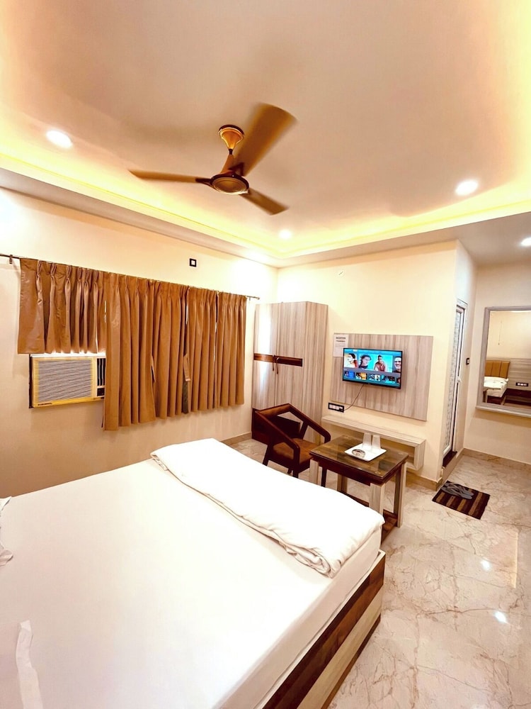 Inn of Dreams Hotel
