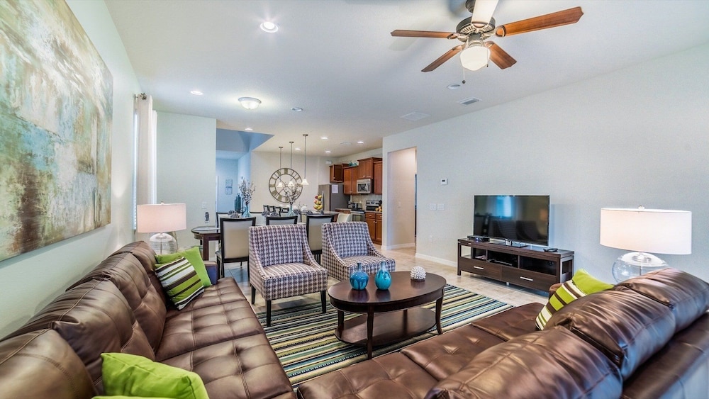 Windsor Westside Resort 7 Bedroom Home+Game Room 7 Home