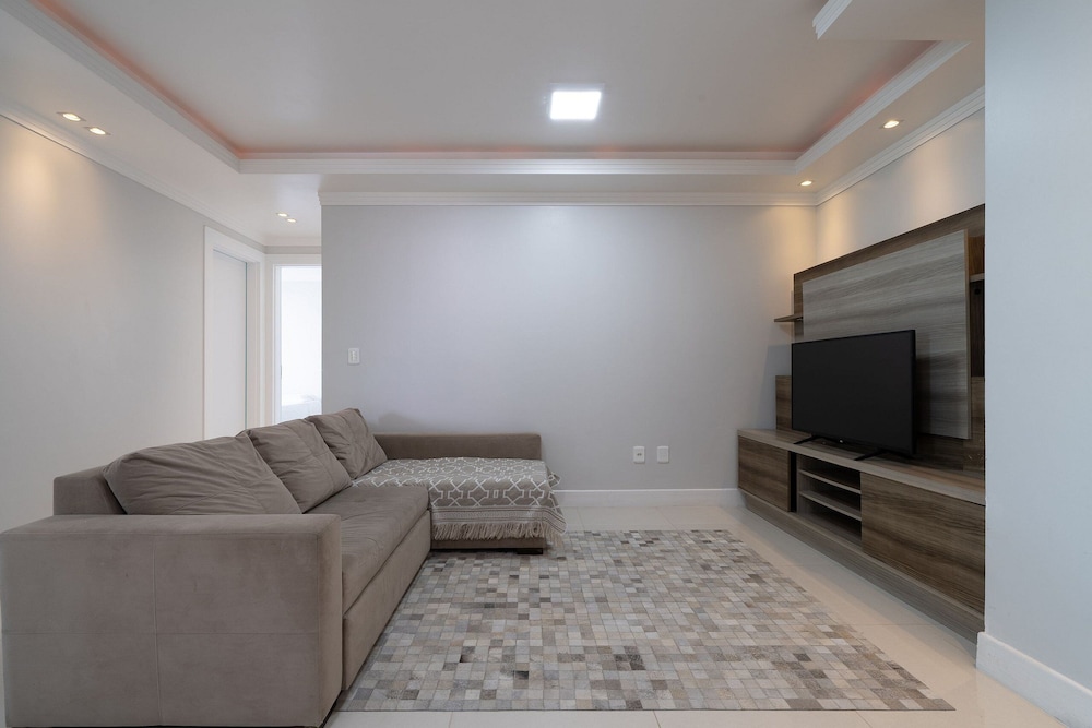 Apartment w/ Barbecue, Close to the Beach Ibl103