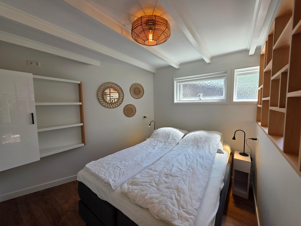 Charming and Cozy Furnished 2-person Studio Apartment
