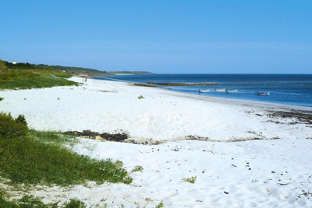 Holiday Home in Plouhinec With Sea Views