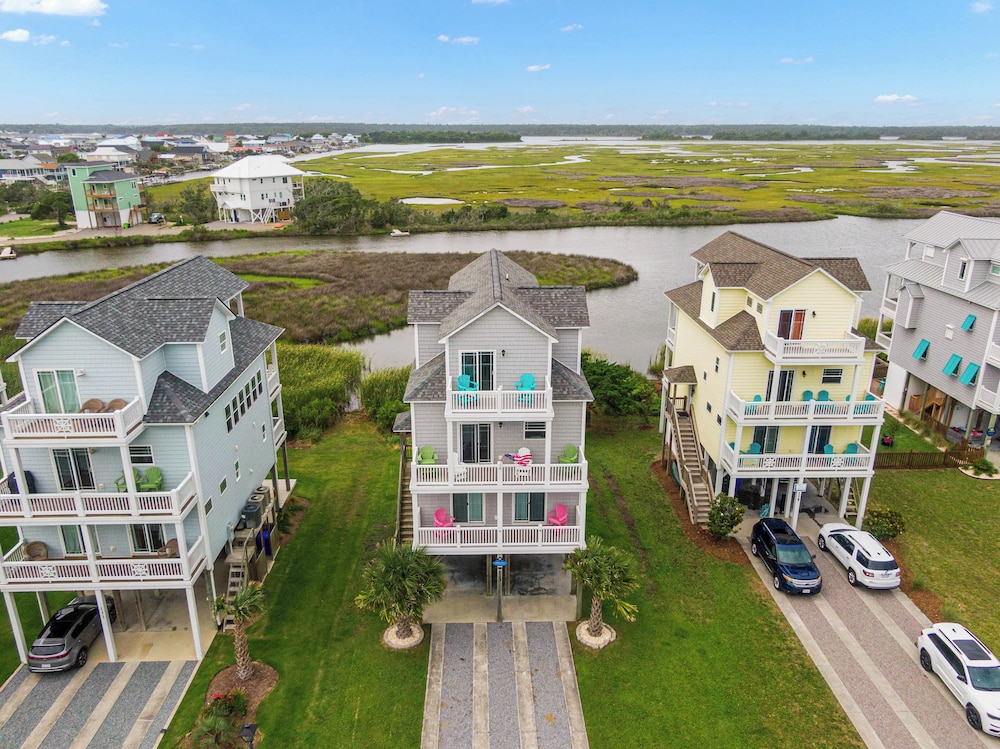 Palm Beach North by Topsail Realty