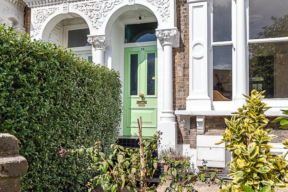 Charming London Retreat
