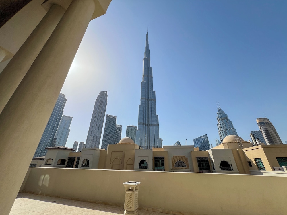 Durrani Homes - Luxe Living at Souk Al Bahar with Burj Khalifa and partial Fountain view