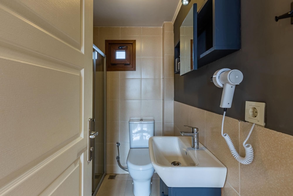 Splendid Flat With Terrace Near Istiklal Street
