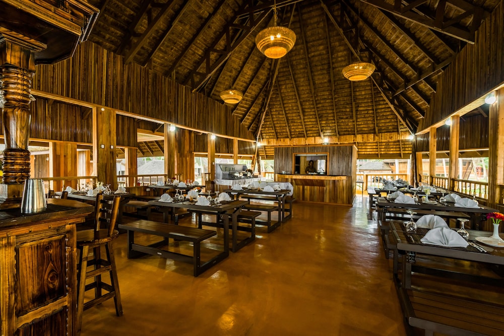 Maaha Beach Resort