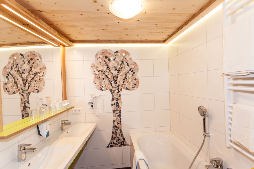 Alpenhotel Wanderniki