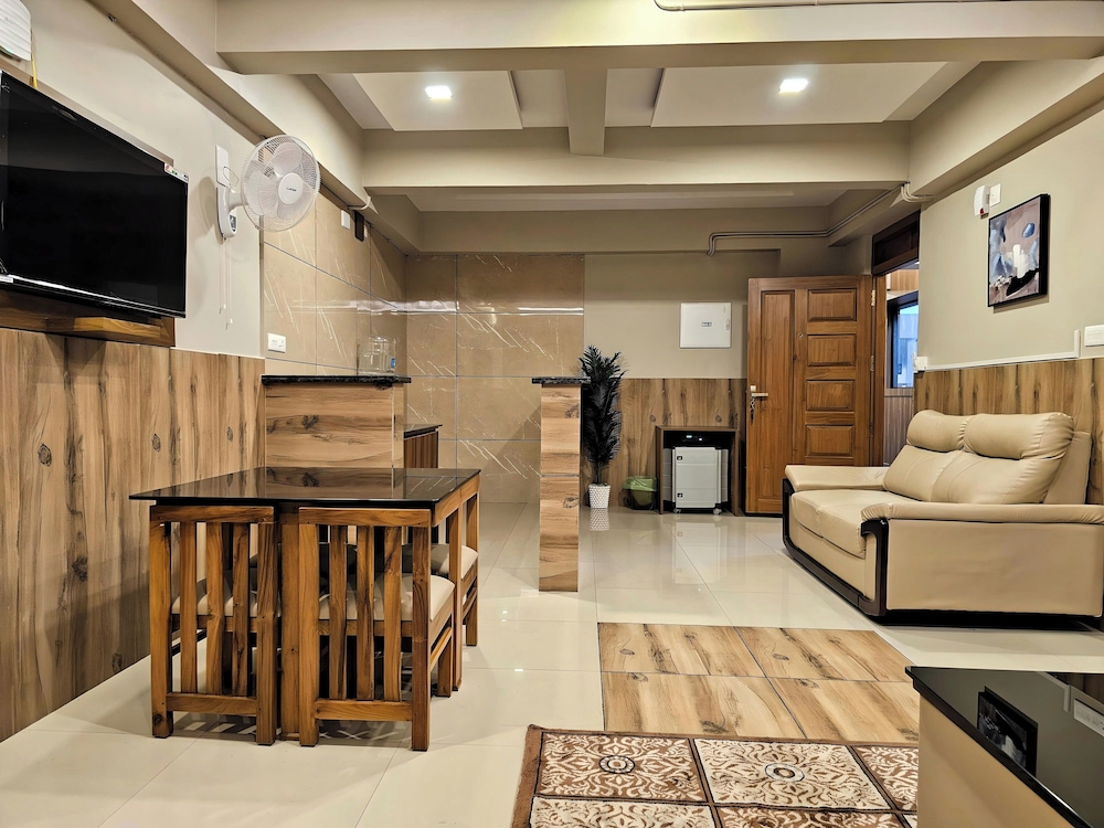 Alicos Residency