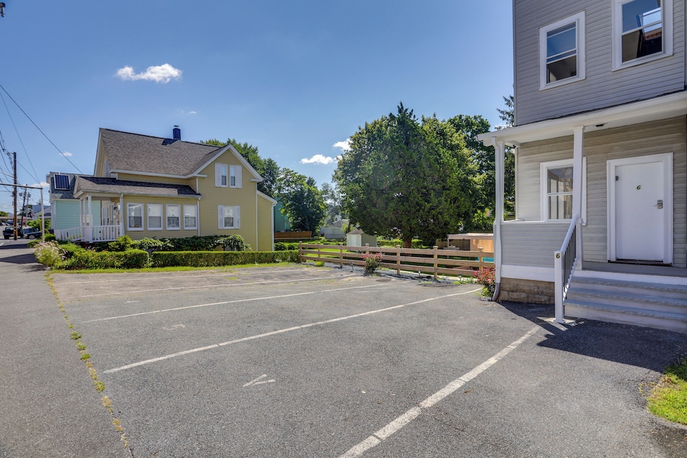 Updated Stoughton Apartment w/ Shared Yard!
