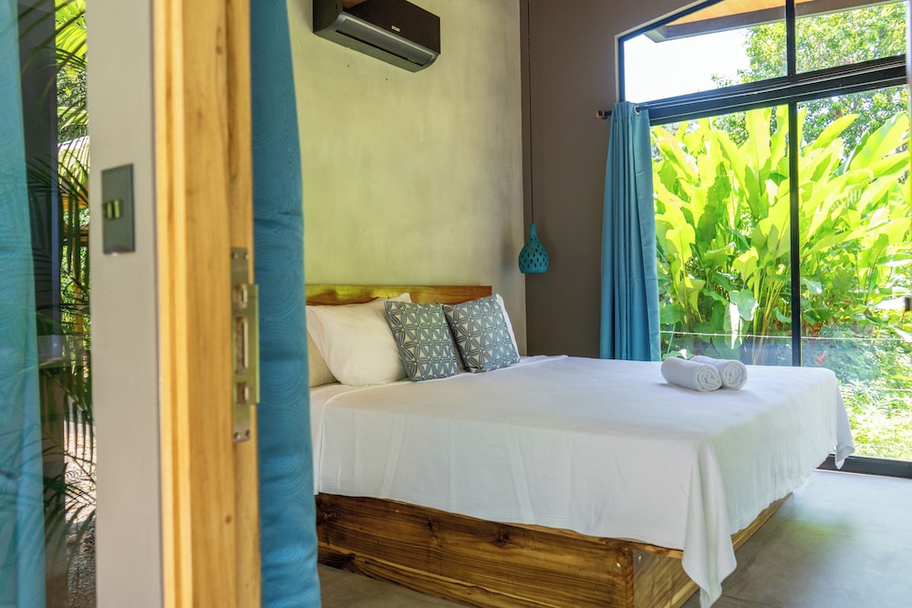 Mira Bungalow