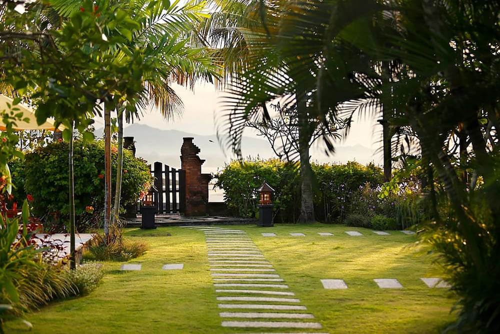 Villa L'Orange Bali