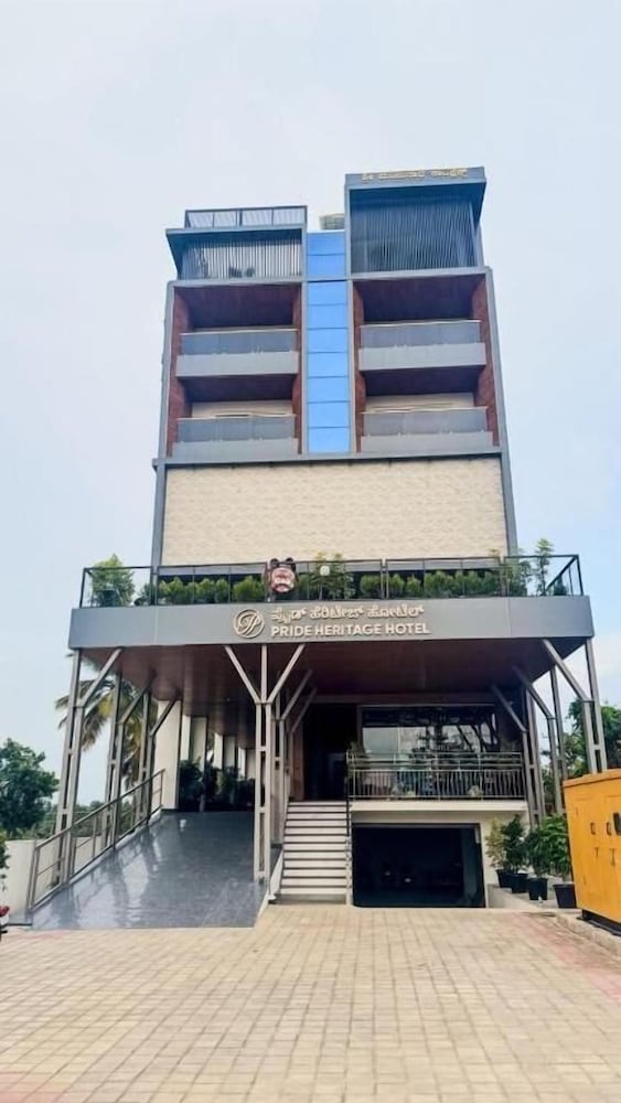 Pride heritage hotel