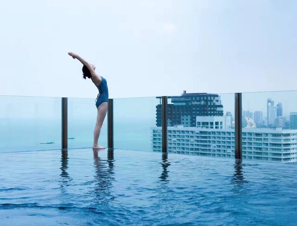 2 Bed Room Beautiful Location - Central Pattaya