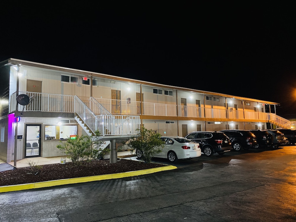 Host Inn view 5