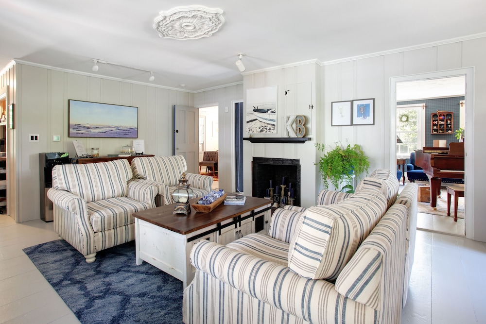 Inn on Main, photo 11