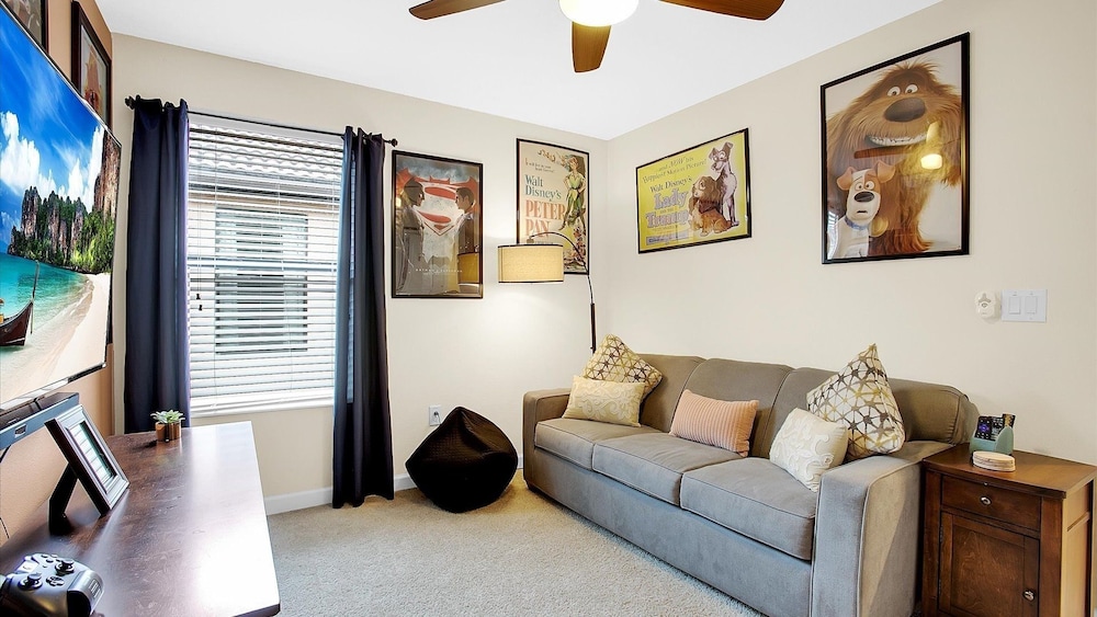 Solterra Resort 5 Bedroom Home with Pool Spa Game Room 5 Home