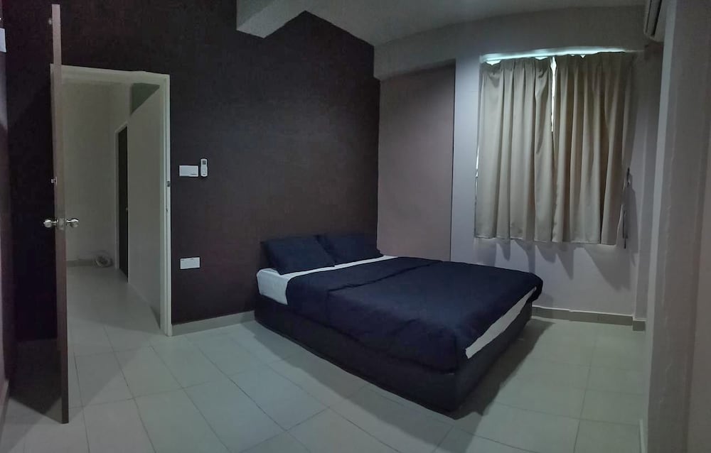 HOOD - Hostel