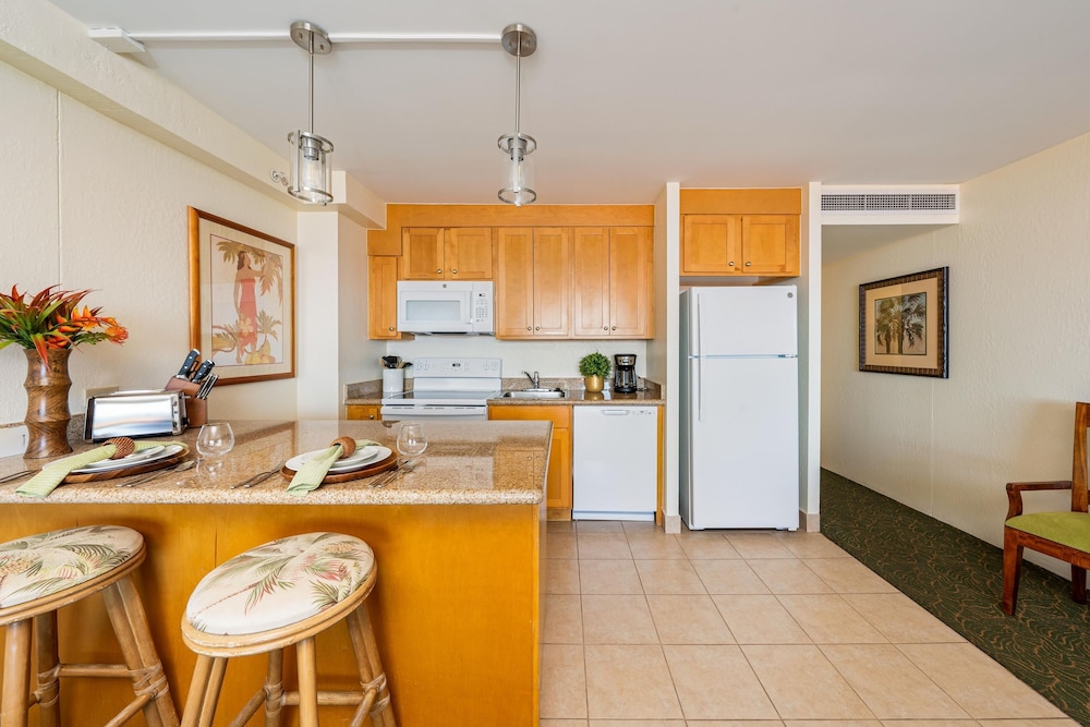 Kaanapali Shores 940