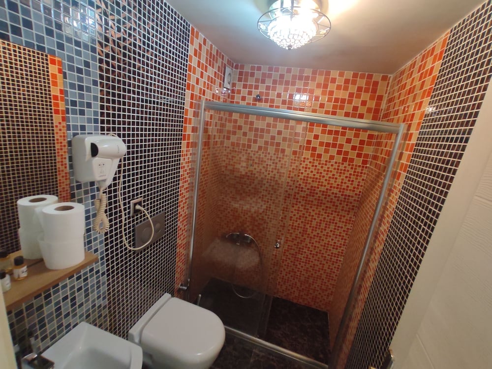 Mara Oldcity Hotel - Image 9