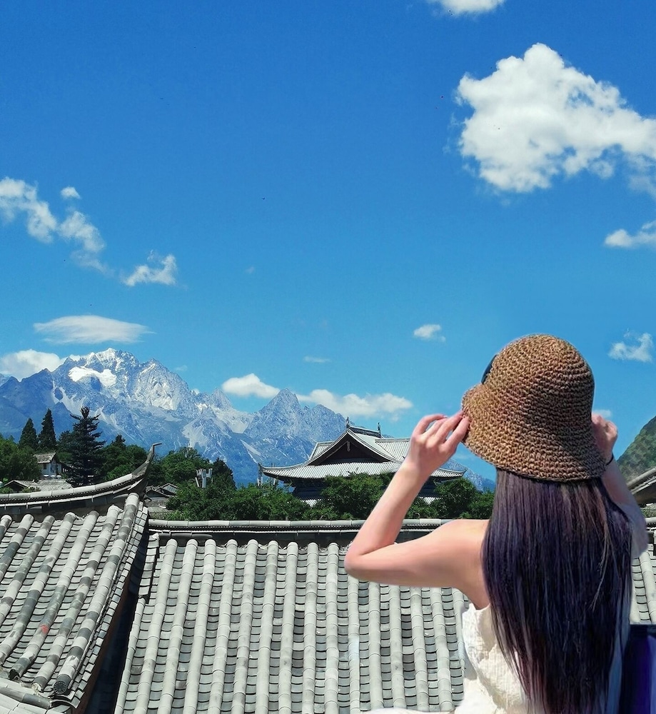 Yiyuan Snow Mountain View Historical Naxi House - Lijiang Old Town Mufu branch