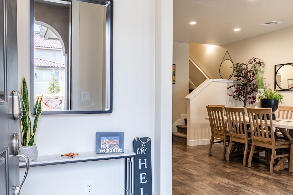 Zi-on The Prize 3 Bedroom Townhouse