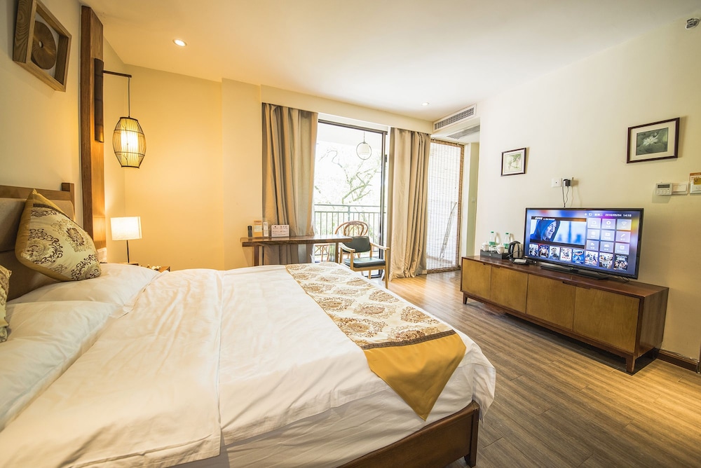 Dongfang Tianshe Resort