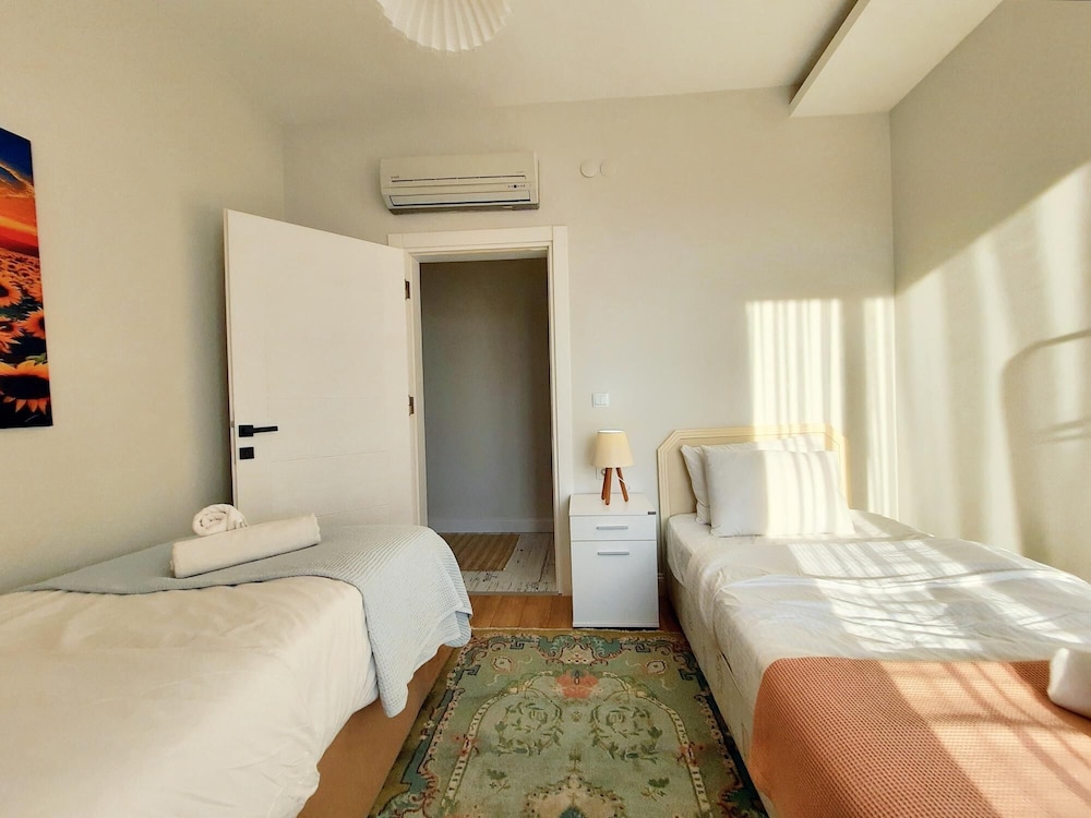 3 Br Apertment in Aksu