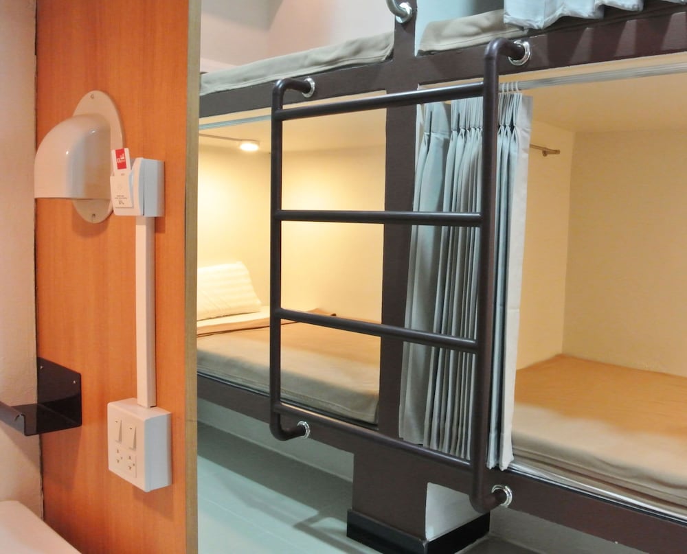 Express Hostel