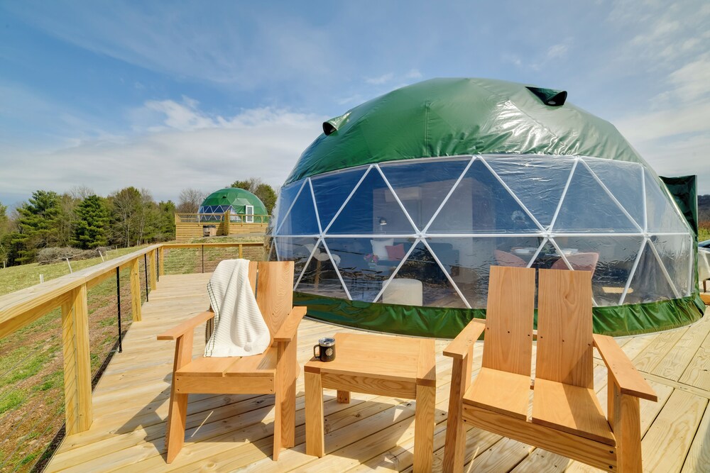 Glamping Getaway at The Coyote Dome in Franklin