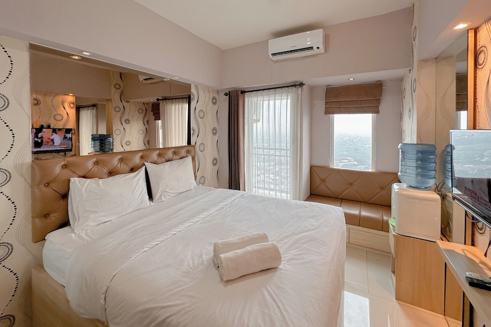 Strategic Spot Studio With Mall Access At Tanglin Supermall Mansion Apartment