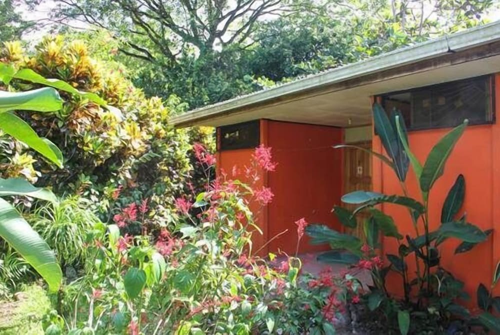 Aiyana Lodge
