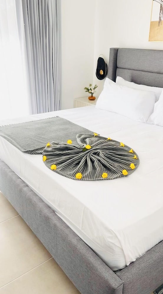 Playa Palmera Beach Front Apartments