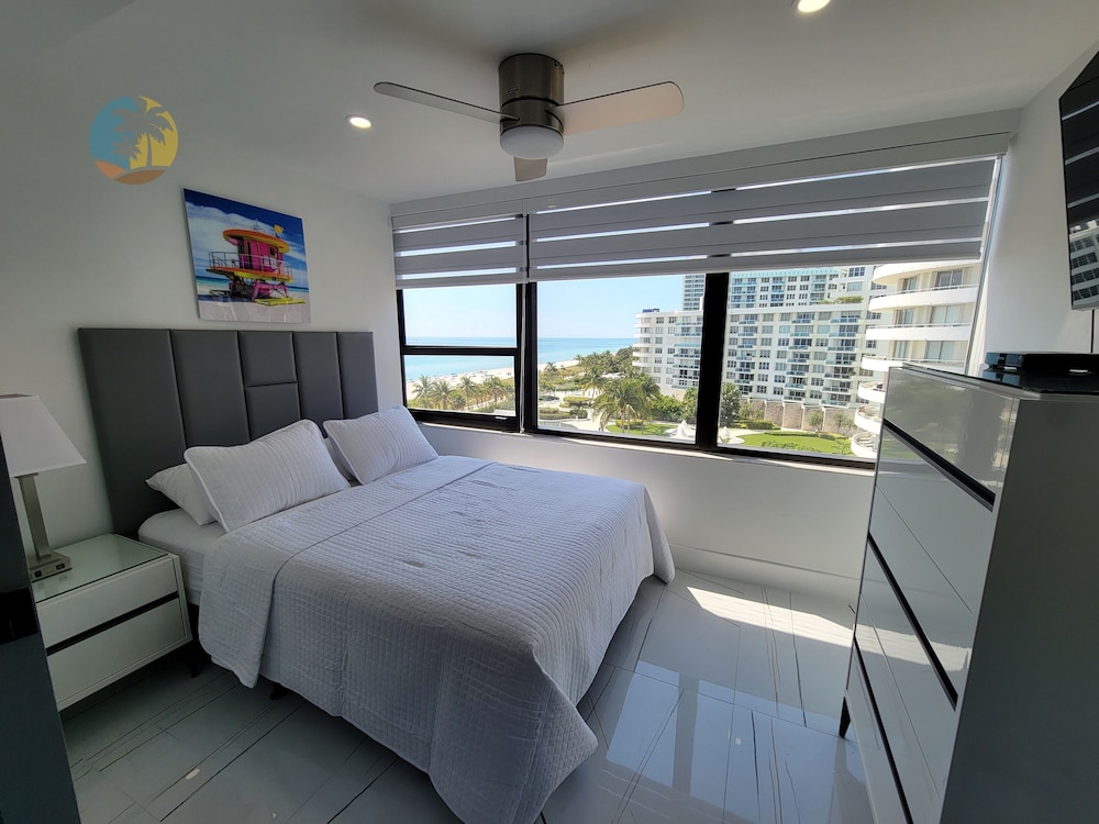 Alexander 903 4 Bedroom Apts