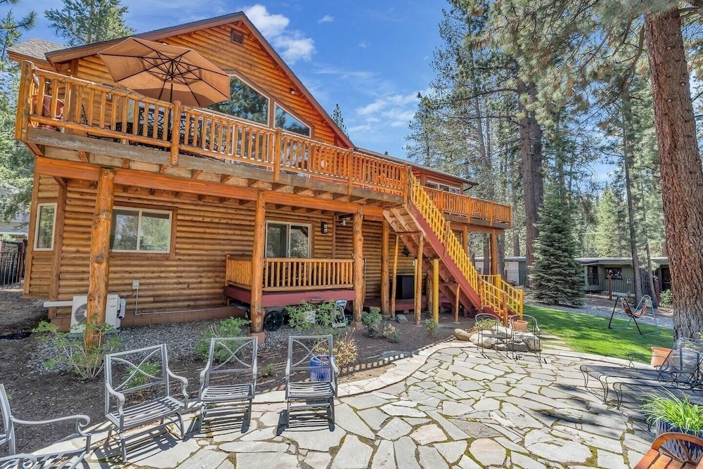 Lake Tahoe Vacations - 1603 Bel Aire Circle 3 Bedroom Home by RedAwning - Property Image 14