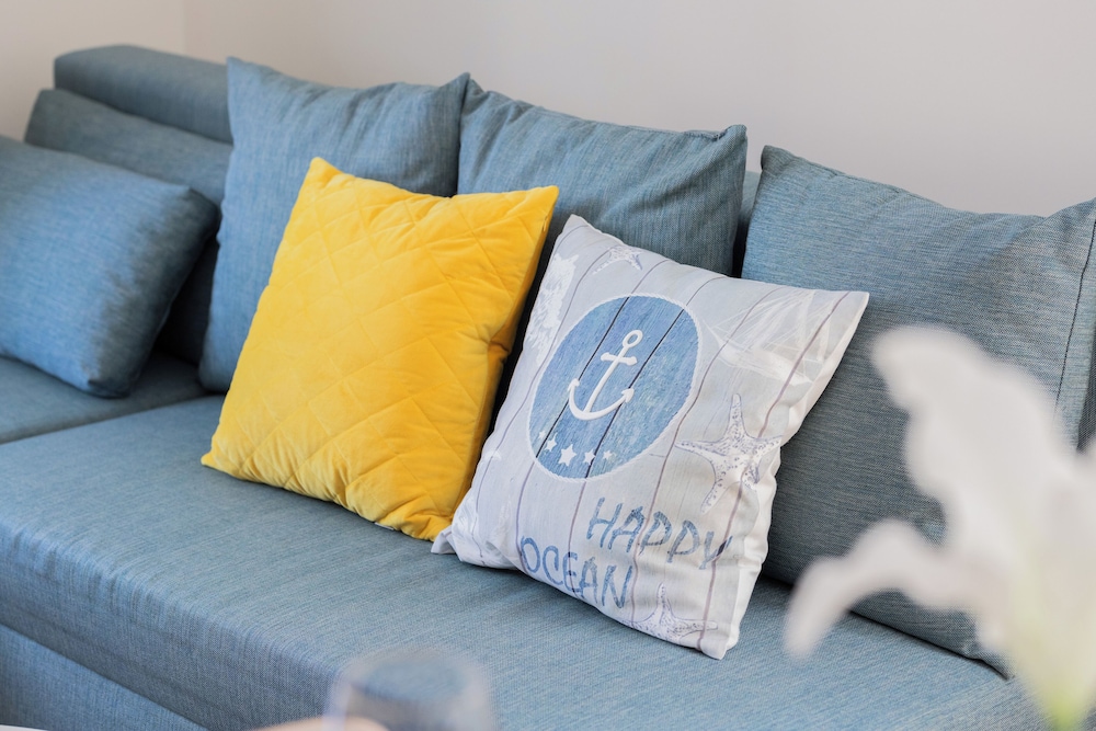 Apartment Komandorska by Renters view 4
