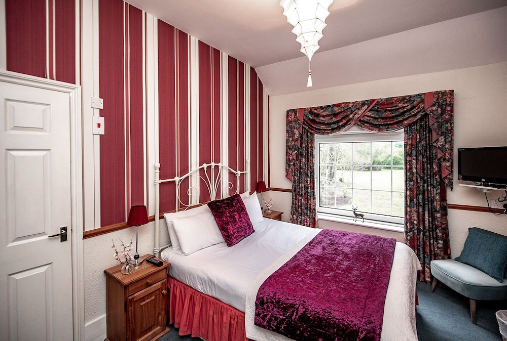 Trivelles Waterhall Country Hotel - Gatwick