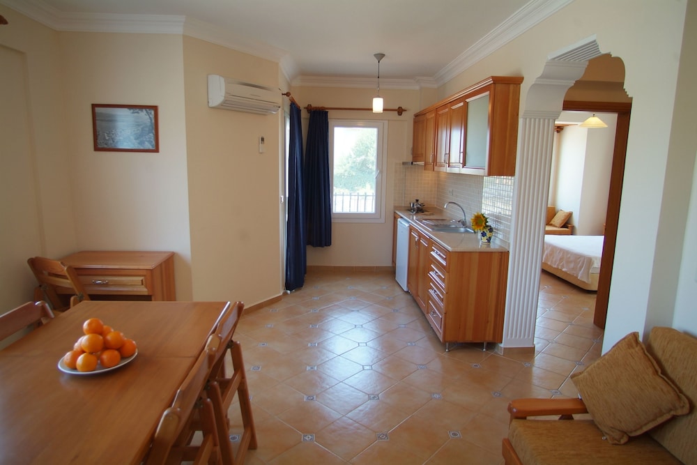 Sea Breeze Otel & Daireler - Image 41