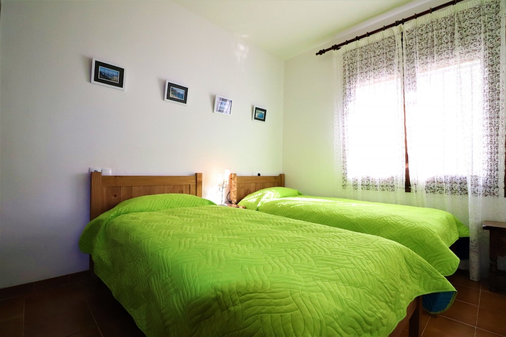 Apartment in Roses Near Beach