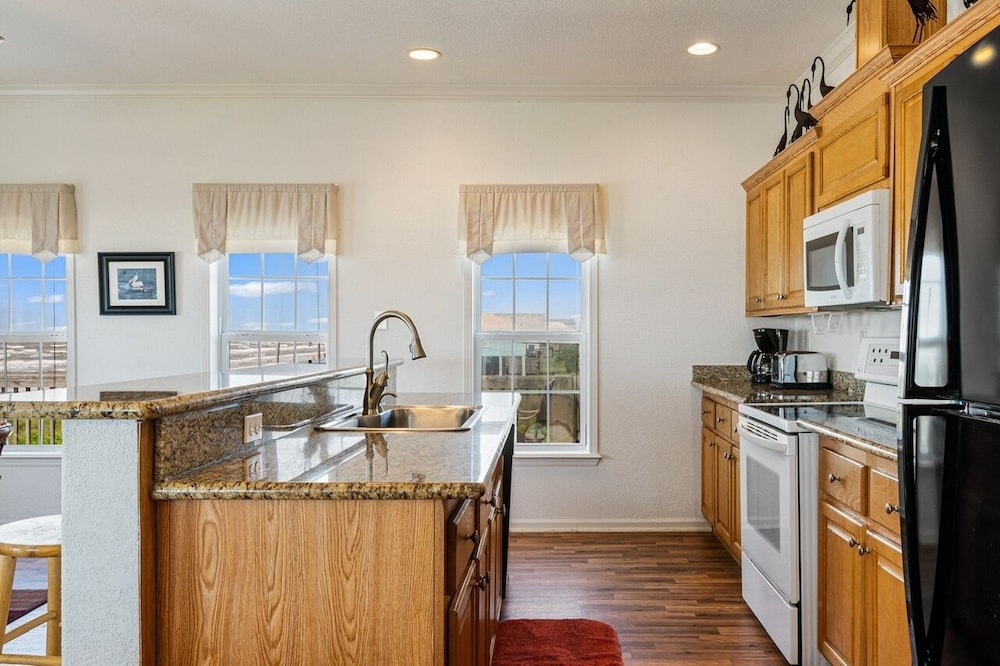 Camelot 2 Bedroom Home