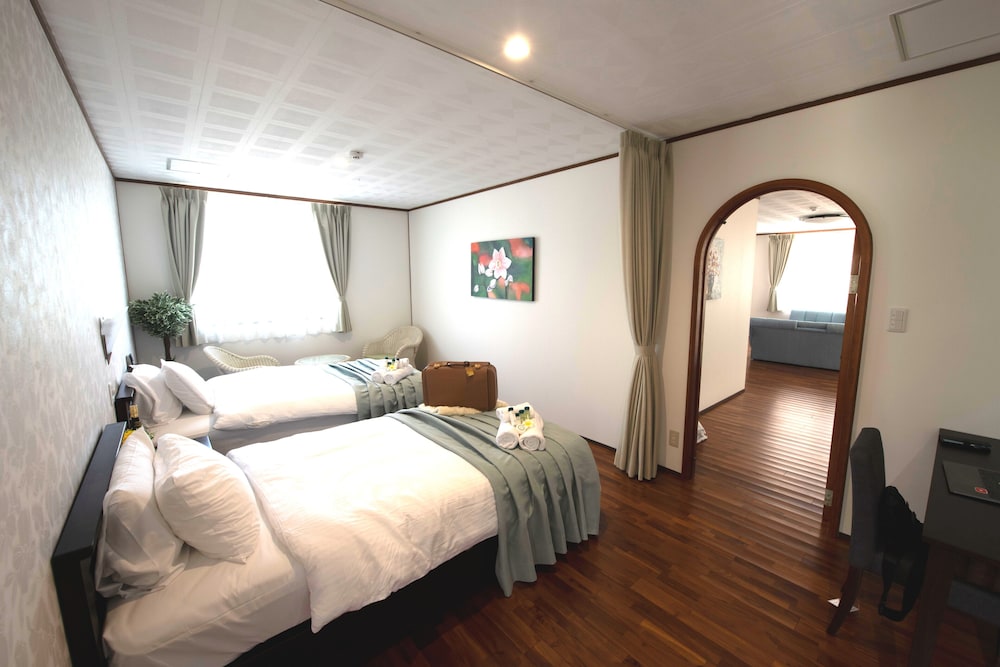 Miyakojima White House Annex view 5