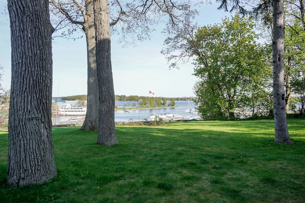 Waterside Inn