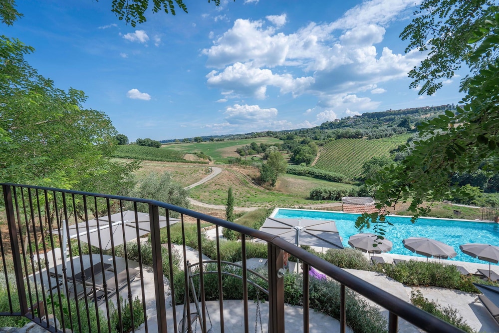 Melaiolo Modern Apartment With Pool Montaione