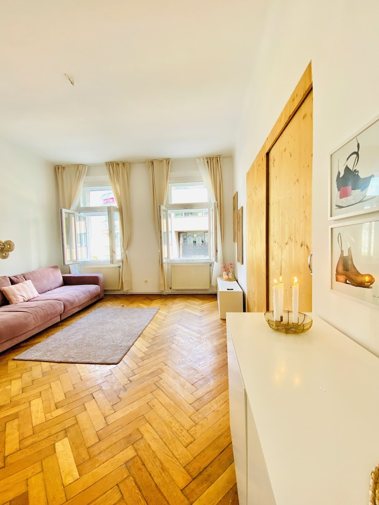 Cozy 2BR Apartment Near Westbahnhof
