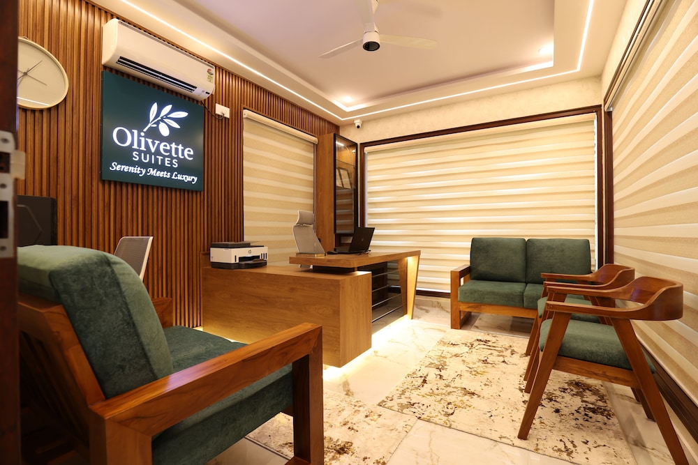Olivette Suites