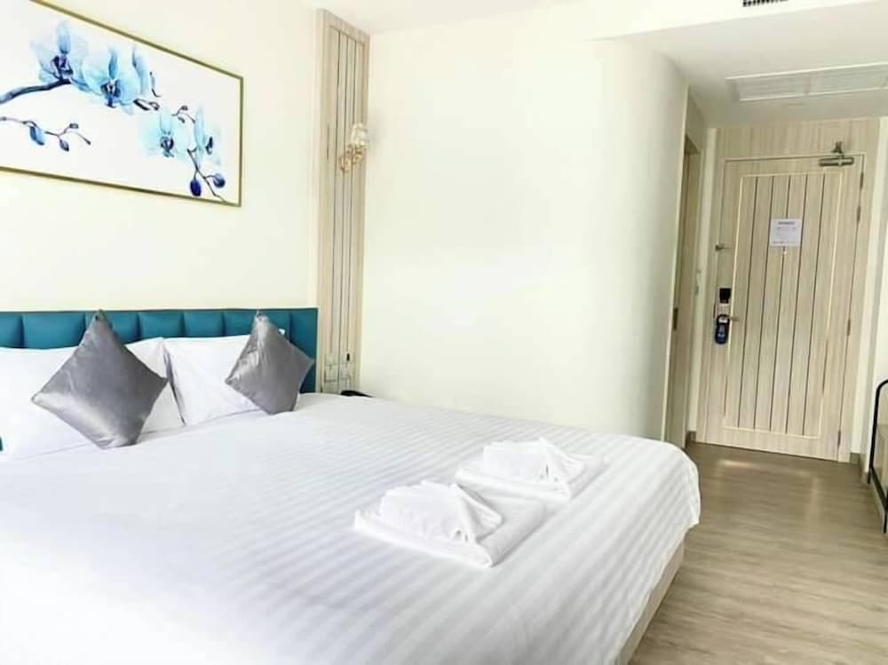 Kathu Vacations - Poolrada Boutique Hotel - Property Image 6