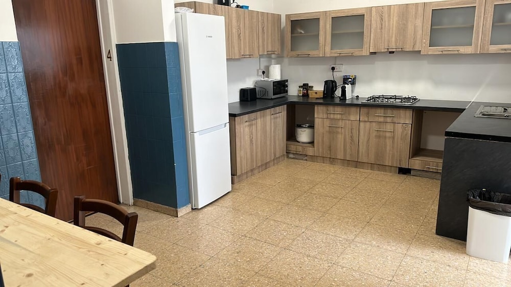 Unique City Hostel 100 meters from Beach