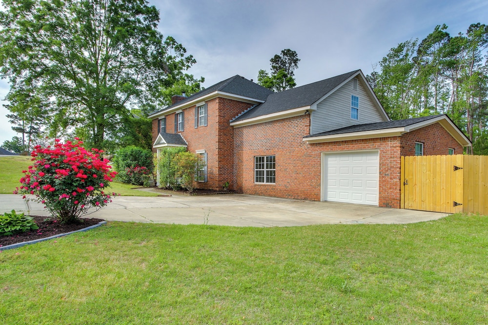 10 Mi to Augusta: Georgia Family Home w/ Yard