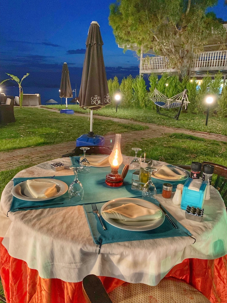 Yücel Otel - Image 63